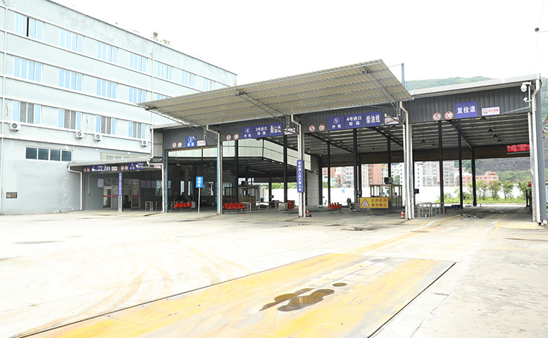 10月份以來万承智能外廓尺寸(ITWK-2型)設備承擔包頭市區所(suǒ)有貨運車輛上牌外廓檢測